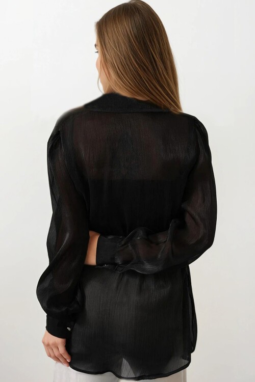 Siyah Belden Bağlamalı Uzun Kollu Oversize Gömlek