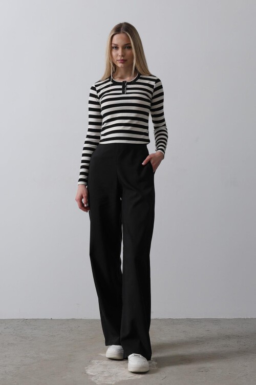 Siyah Çift Cepli Beli Yarım Lastikli Palazzo Pantolon