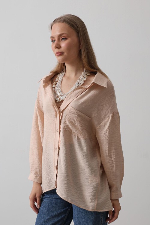 Taş Cep Detaylı Oversize Gömlek