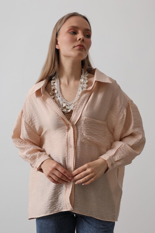 Taş Cep Detaylı Oversize Gömlek