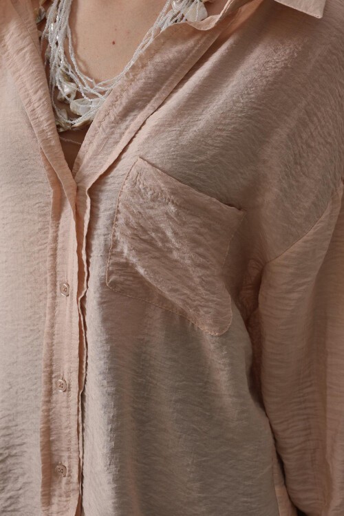 Taş Cep Detaylı Oversize Gömlek