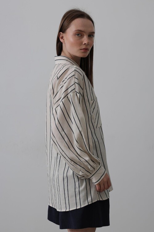 Lacivert-Bej Çizgili Çift Cepli Oversize Gömlek