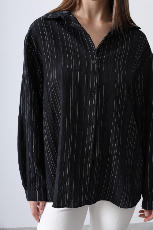 Siyah Çizgili Oversize Gömlek