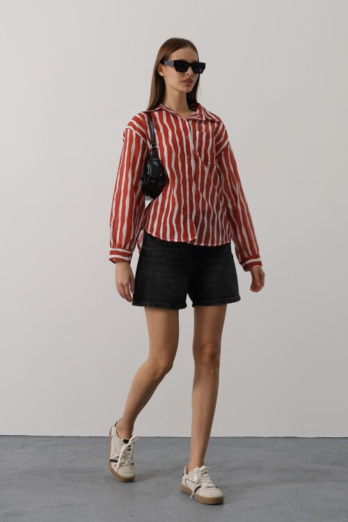Kırmızı Çizgili Cep Detaylı Uzun Kol Oversize Gömlek