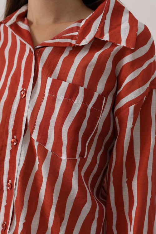 Kırmızı Çizgili Cep Detaylı Uzun Kol Oversize Gömlek