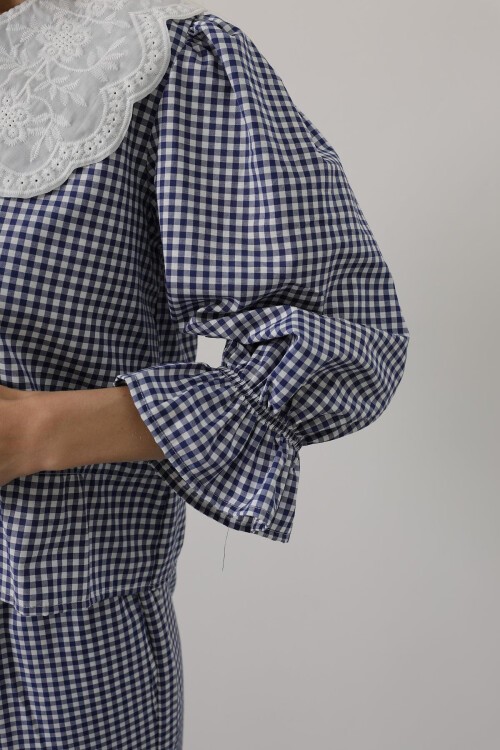 Lacivert Bağlama Detaylı Kolları Lastikli Bluz Ve Pantolon Takım