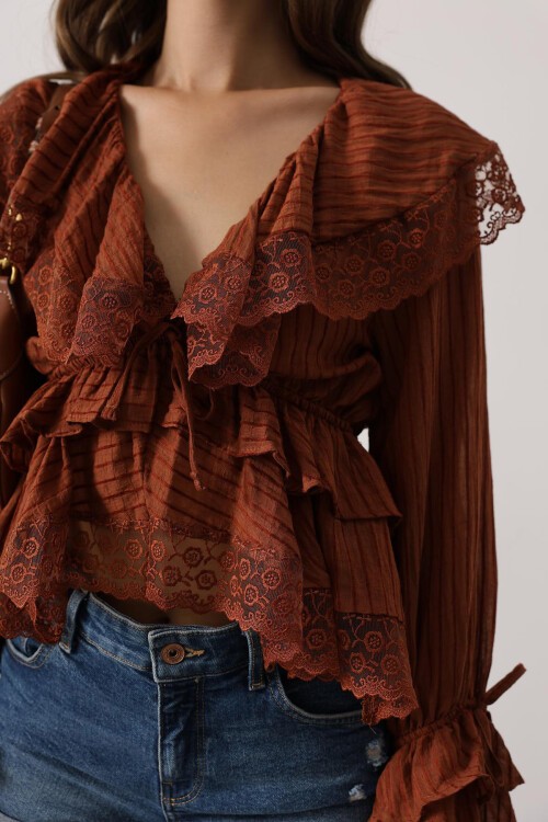 Kahve Dantelli Fırfırlı Bohem Bluz