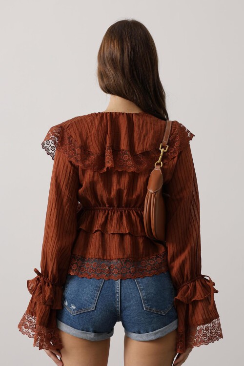 Kahve Dantelli Fırfırlı Bohem Bluz
