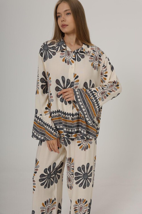 Antrasit Desenli Kolları Volanlı Gömlek Ve Beli Lastikli Pantolon Takım