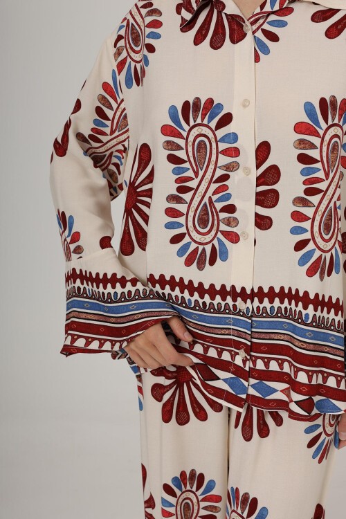 Kırmızı Desenli Kolları Volanlı Gömlek Ve Beli Lastikli Pantolon Takım