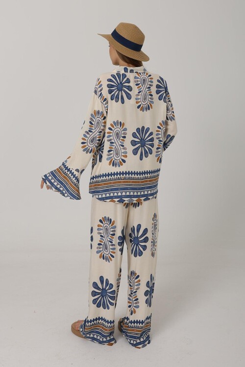 Mavi Desenli Kolları Volanlı Gömlek Ve Beli Lastikli Pantolon Takım