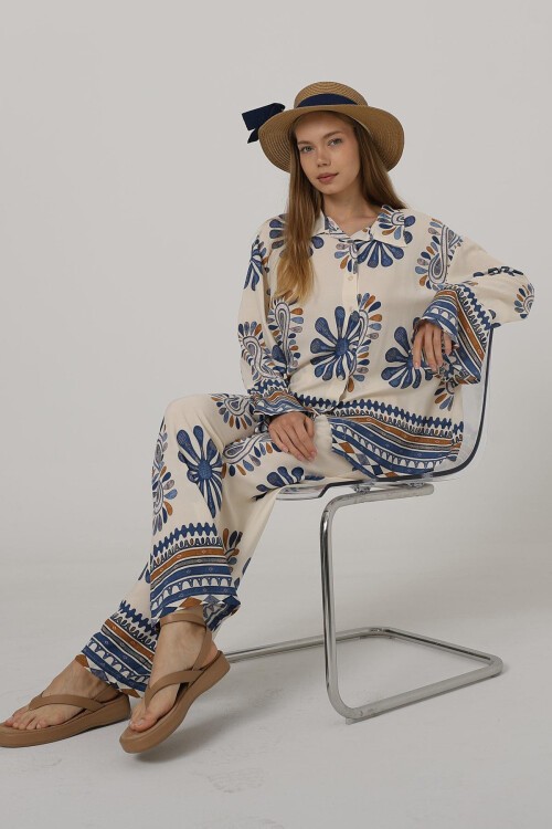 Mavi Desenli Kolları Volanlı Gömlek Ve Beli Lastikli Pantolon Takım