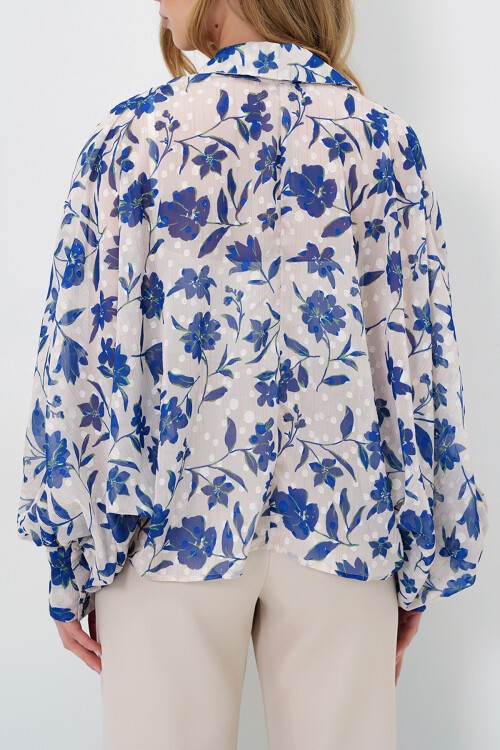 Ekru Saks Yarasa Kol Çiçek Desenli Şifon Gömlek Ve İp Askılı Sandy Bluz 2Li Takım