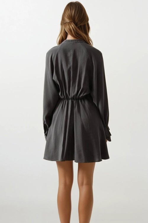 Antrasit Düğme Detaylı Balon Kol Mini Boy Elbise