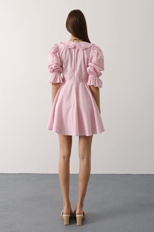 Pembe Bebe Yaka Kolları Lastikli Mini Boy Elbise