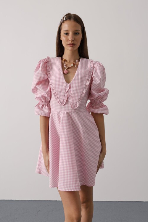 Pembe Bebe Yaka Kolları Lastikli Mini Boy Elbise