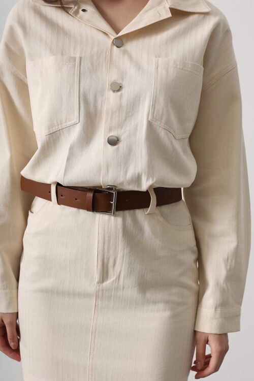 Krem Kemer Detaylı Balıksırtı Gömlek Elbise