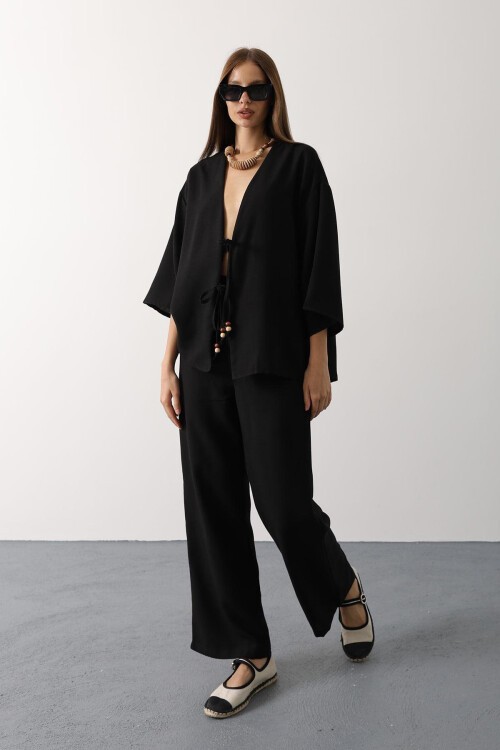 Siyah Bağlama Detaylı Bluz Ve Beli Lastikli Pantolon Keten Takım