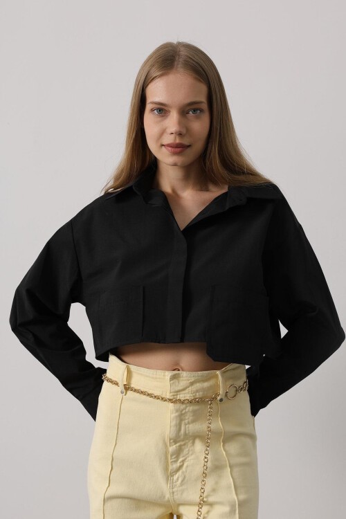 Siyah Çift Cepli Crop Gömlek