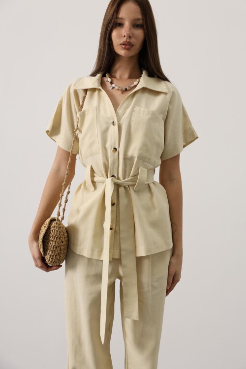 Ekru Kuşaklı Cep Detaylı Pantolon Takım