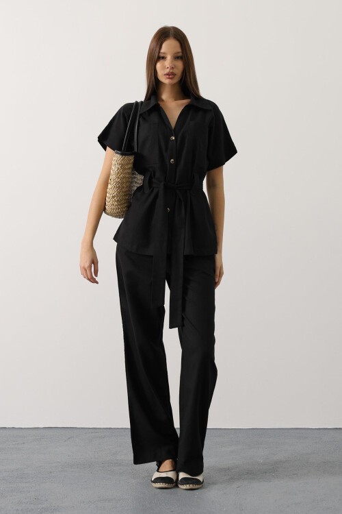 Siyah Kuşaklı Cep Detaylı Pantolon Takım