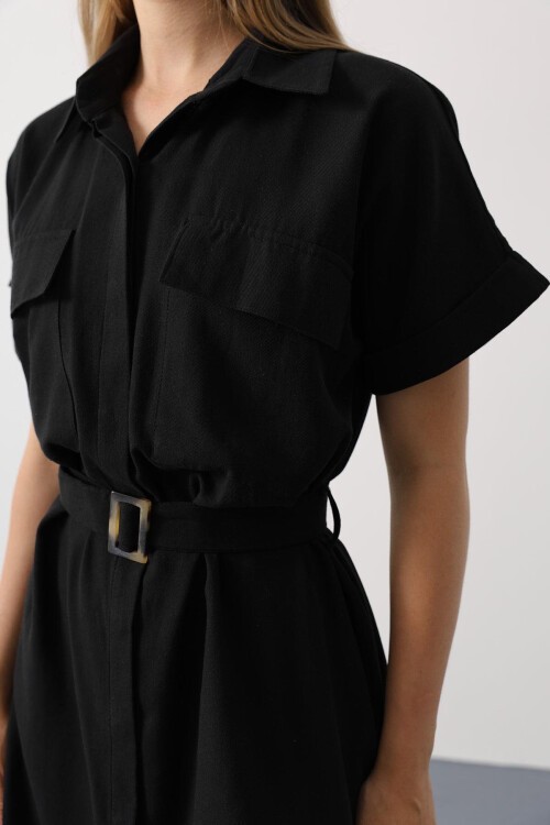 Siyah Kuşaklı Çift Cepli Gömlek Yaka Midi Boy Elbise
