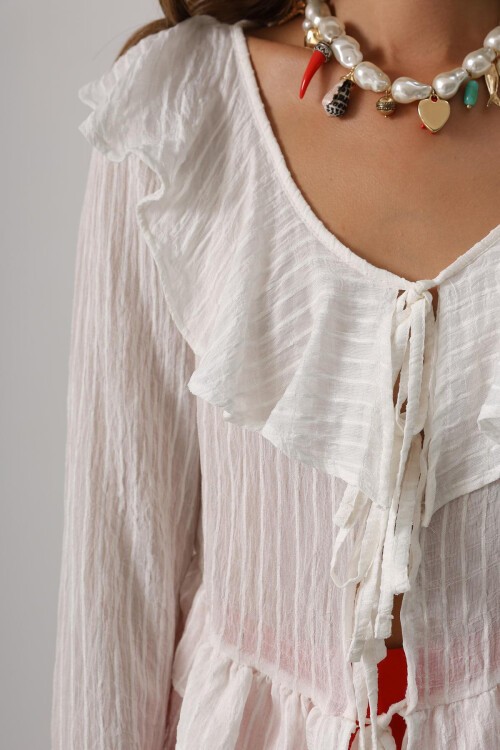 Beyaz Fırfırlı Bağlama Detaylı Uzun Kol Bluz