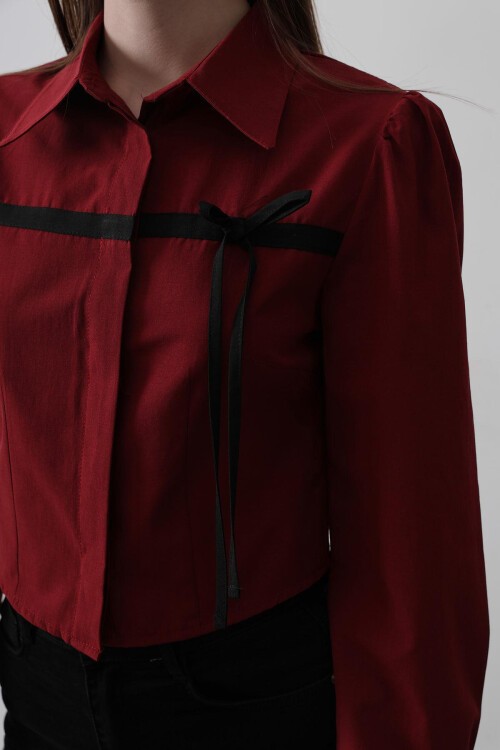 Bordo Önü Kontrast Fiyonklu Gömlek