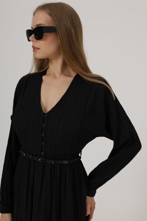 Siyah Önü Yarım Düğmeli Uzun Kol Kemerli Elbise