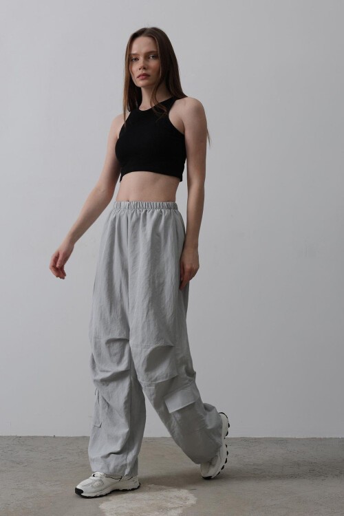 Gri Beli Lastikli Paraşüt Kargo Pantolon