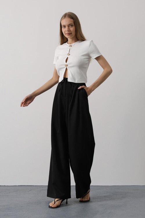 Siyah Çift Cepli Pileli Bağcıklı Oversize Pantolon