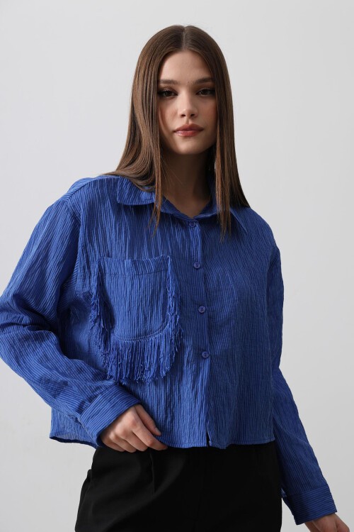 Mavi Püskül Cep Detaylı Kısa Gömlek