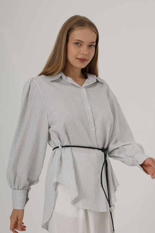 Beyaz Çizgili Kemer Detaylı Balon Kol Gömlek