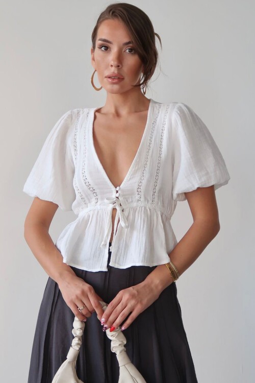 Beyaz V Yaka Yarım Kol Önden Bağlamalı Bluz