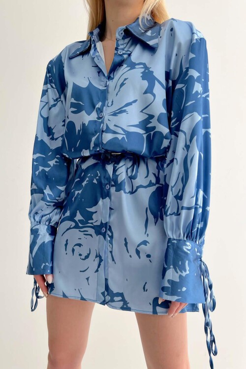 Mavi Vatkalı Manşet Detaylı Gömlek Elbise