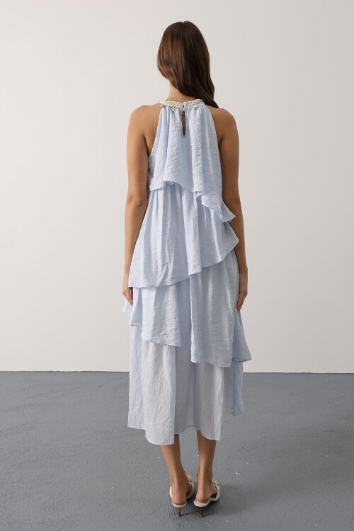 Bebe Mavisi Yaka Süslemeli Kat Kat Akışkan Kesim Midi Boy Elbise