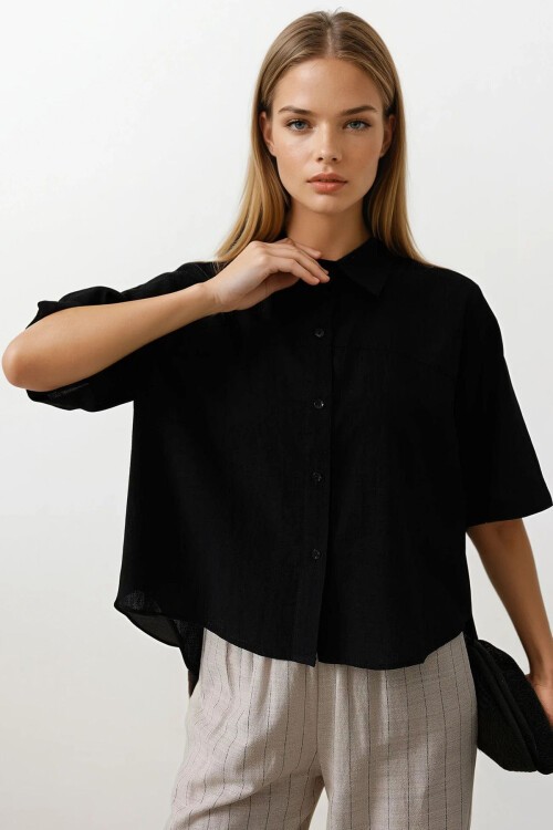 Siyah Yarım Balon Kol Çizgili Gömlek