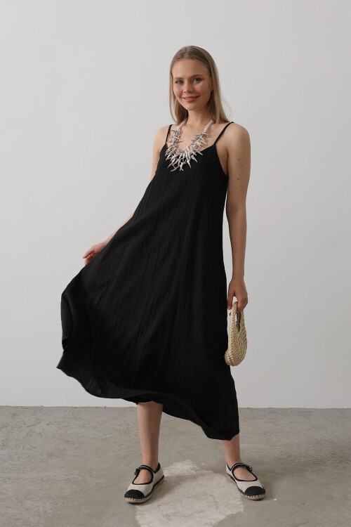 Siyah İnce İp Askılı Keten Midi Boy Elbise