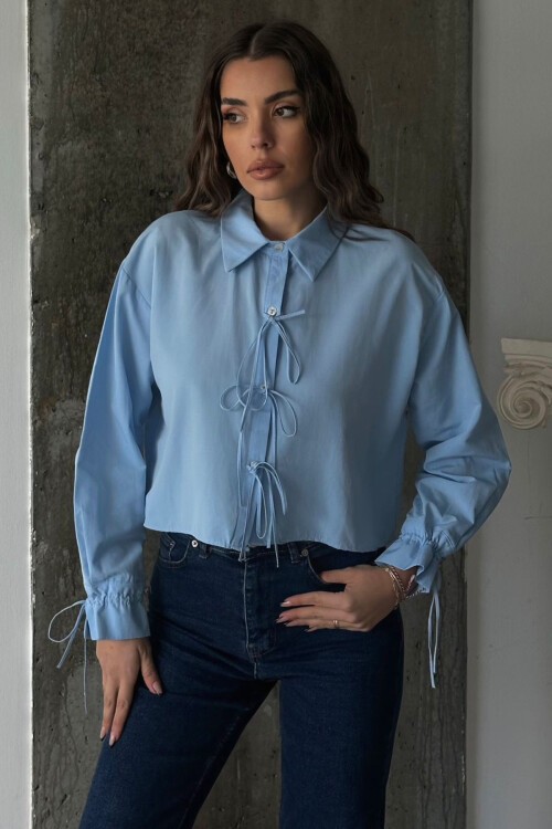 Mavi Bağcıklı Crop Dokuma Gömlek