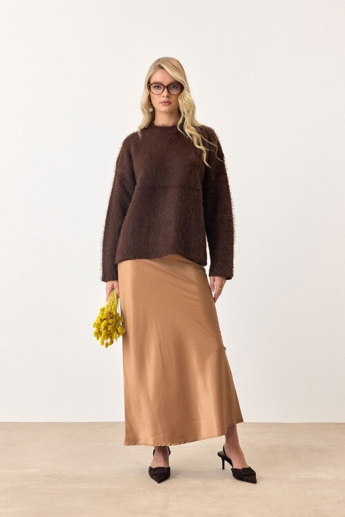 Kahverengi Bisiklet Yaka Uzun Kollu Tüylü Triko Kazak