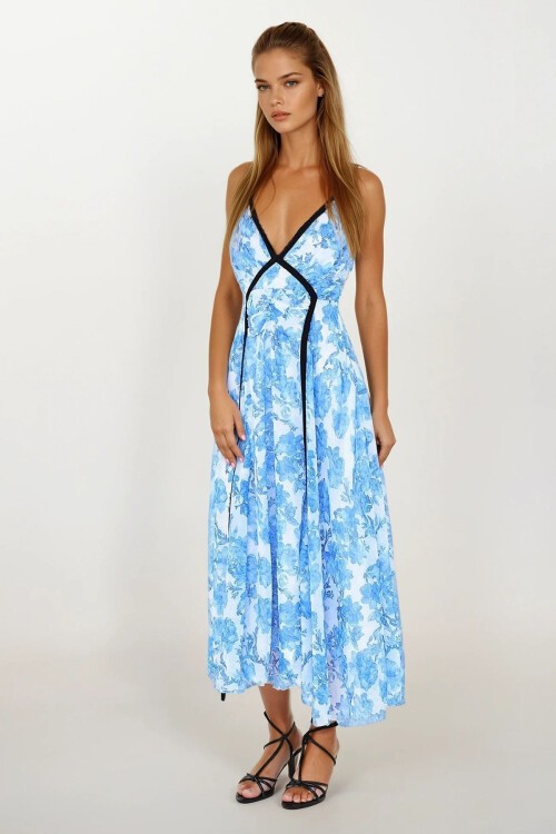 Mavi Biyeli İp Askılı V Yaka Midi Boy Çiçekli Elbise