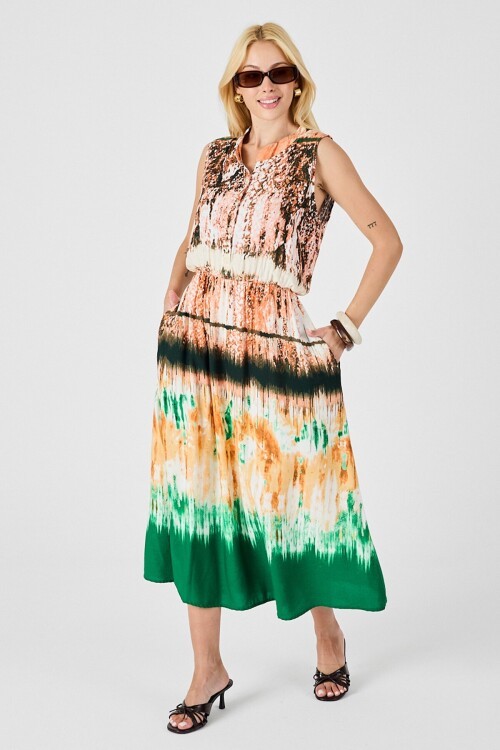 Yeşil-Krem Çentik Yaka Düğmeli Desenli Kolsuz Midi Elbise