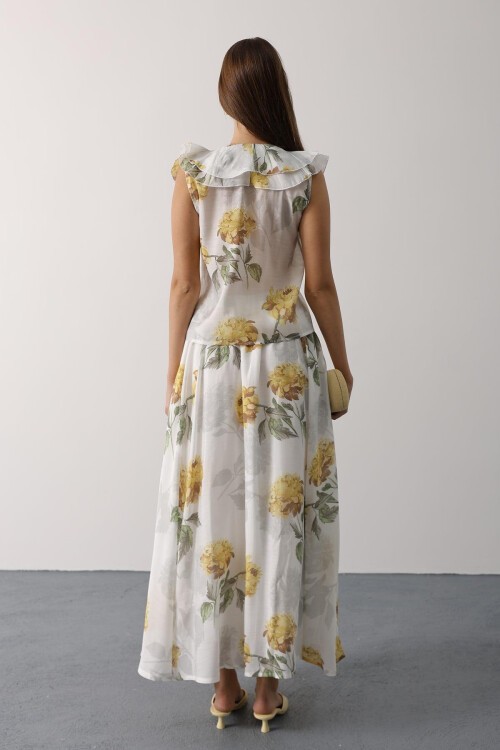 Sarı Çiçek Desen Yakası Fırfırlı Bluz