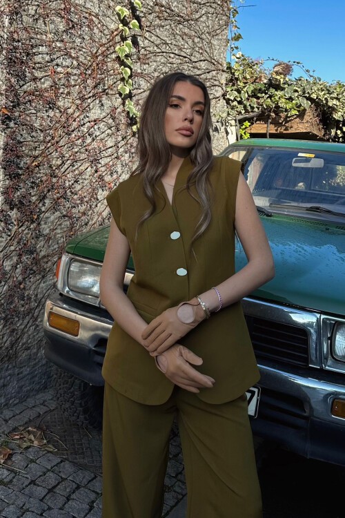 Haki Çift Cepli Düğmeli Yelek 