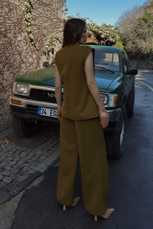 Haki Çift Cepli Düğmeli Yelek 