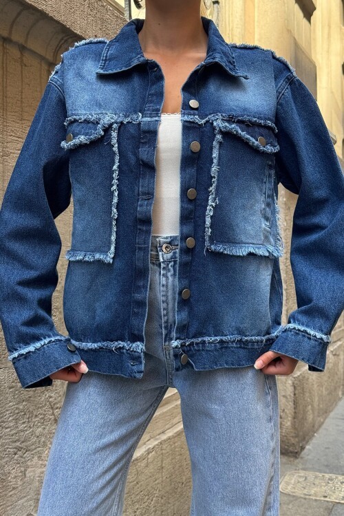 Mavi Çift Cepli Püskül Detaylı Eskitmeli Jean Ceket