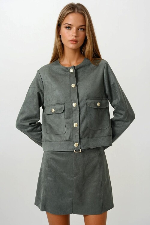 Haki Çift Kapak Cepli Altın Düğmeli Kısa Ceket