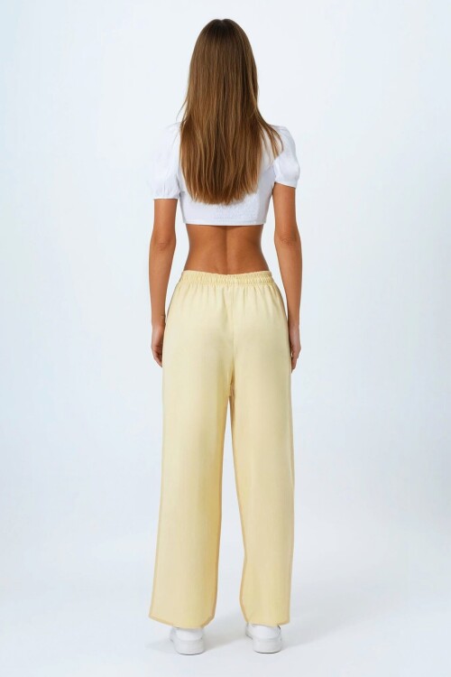 Tereyağı Sarısı Çift Cepli Beli Lastikli Palazzo Pantolon