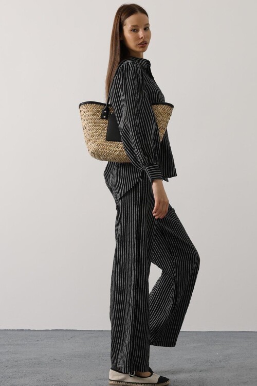 Siyah Çizgi Rahat Pantolon Takım