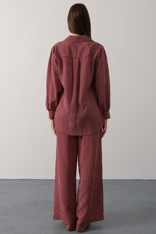 Bordo Çizgi Rahat Pantolon Takım